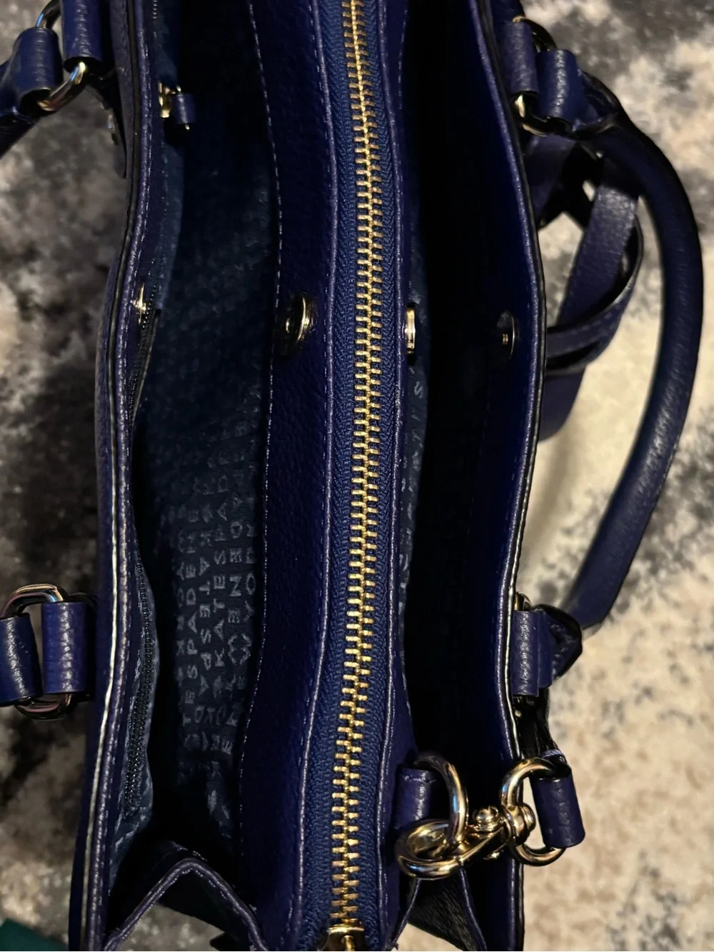 Kate Spade Mulberry Street Lise Satchel. ❤️🎁free gift included🎁🎁over $50 only
